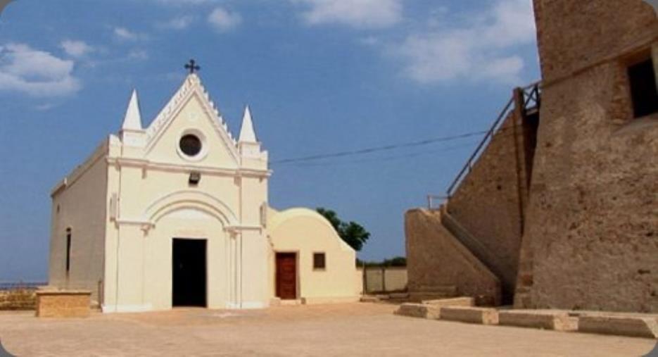 images Il filosofo Salvatore Mongiardo racconta la messa a Capo Colonna